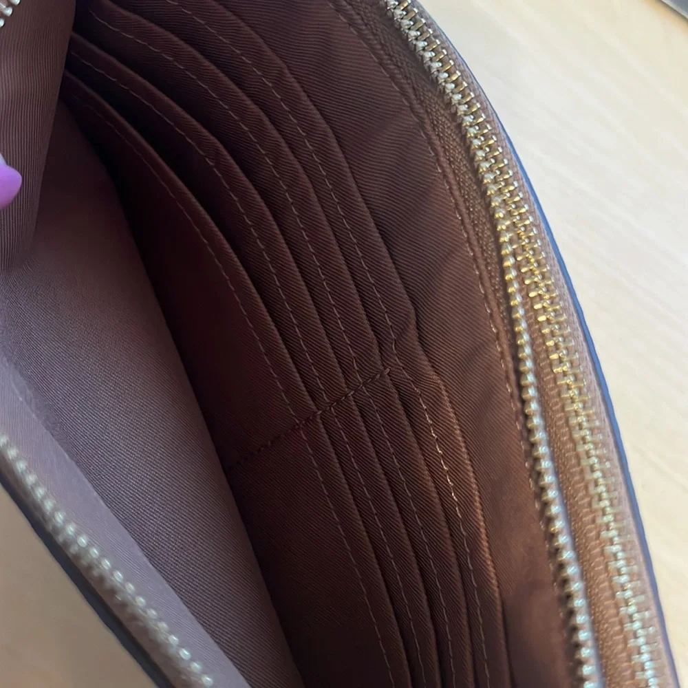 Coach Pebble Leather Wallet Wristlet - Picture 4 of 5